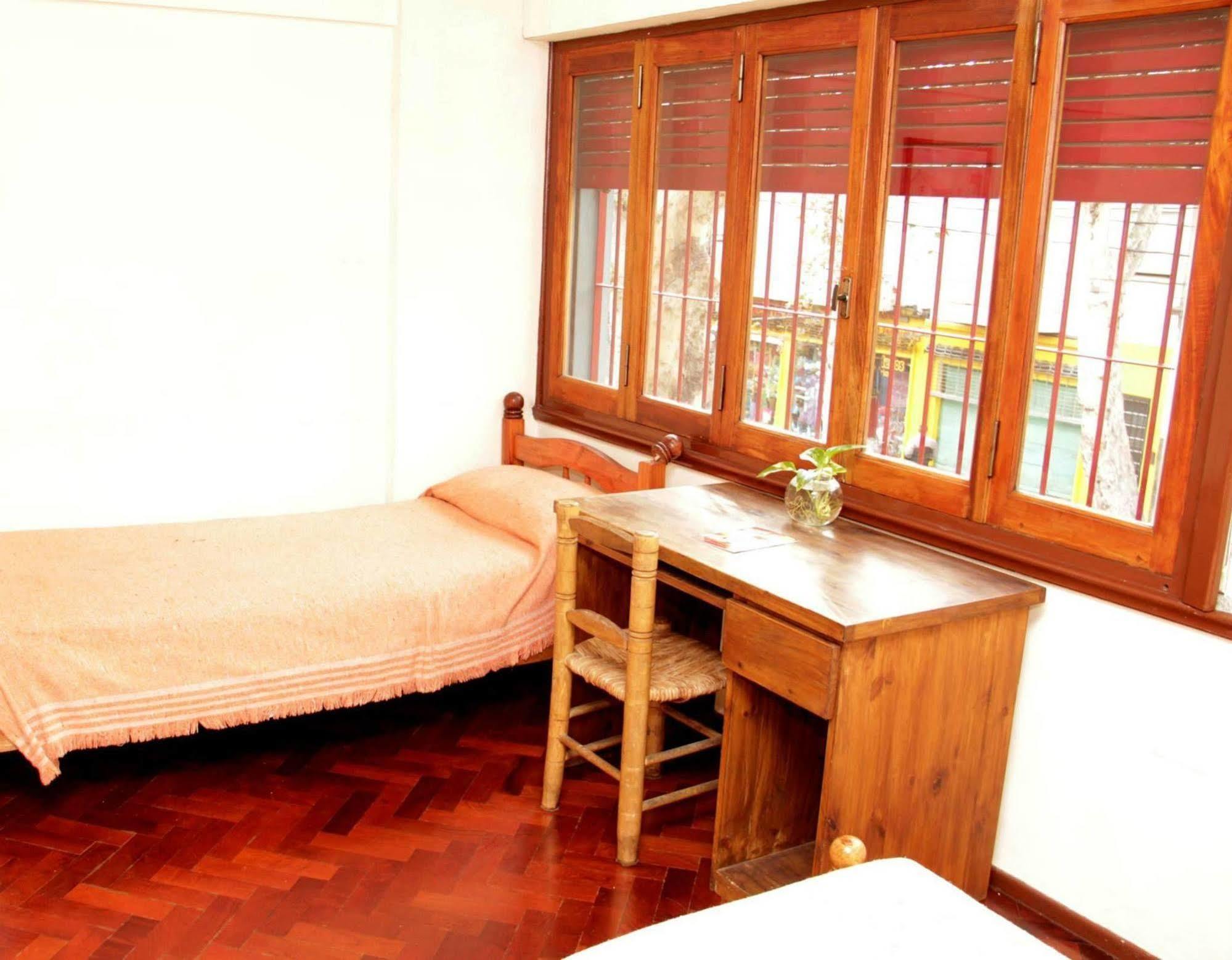 Hostal Confluencia Mendoza Exterior photo