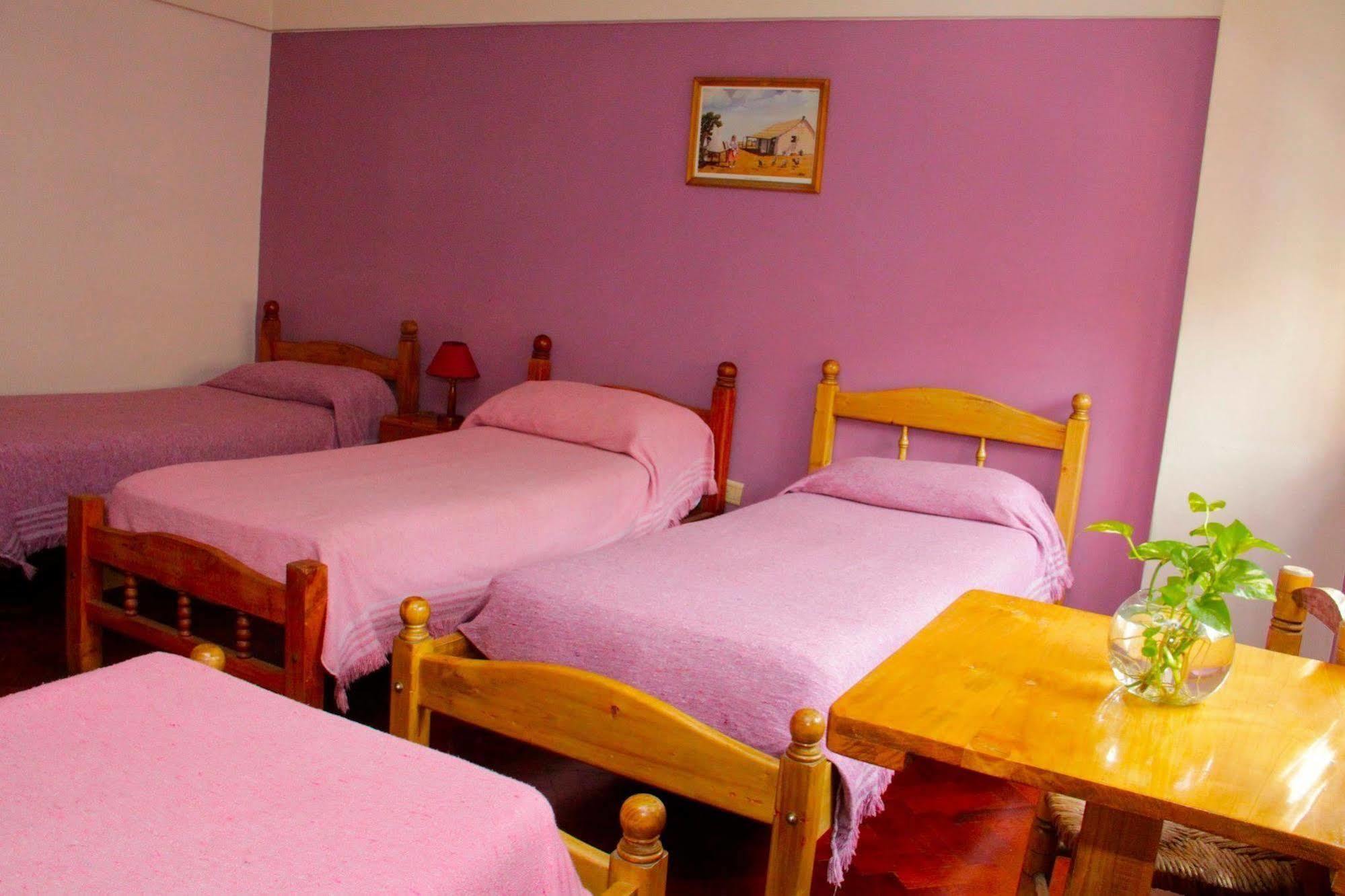 Hostal Confluencia Mendoza Exterior photo